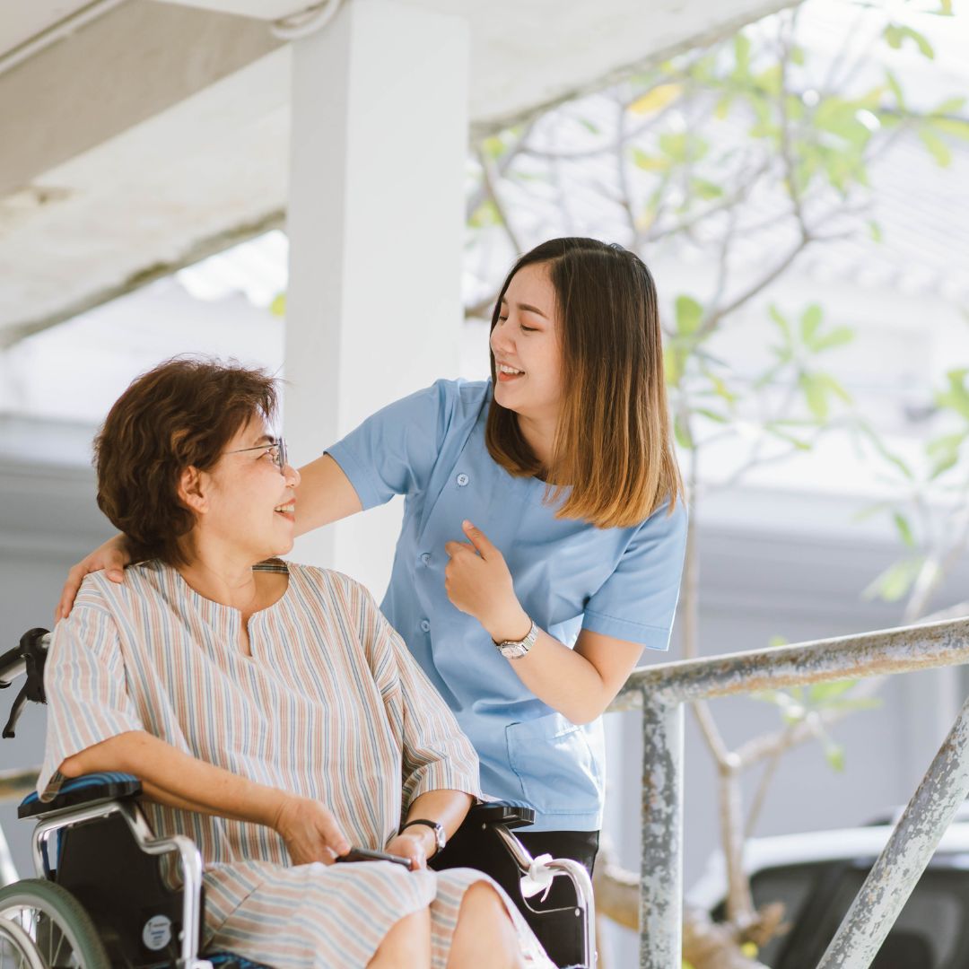 Nurse with senior