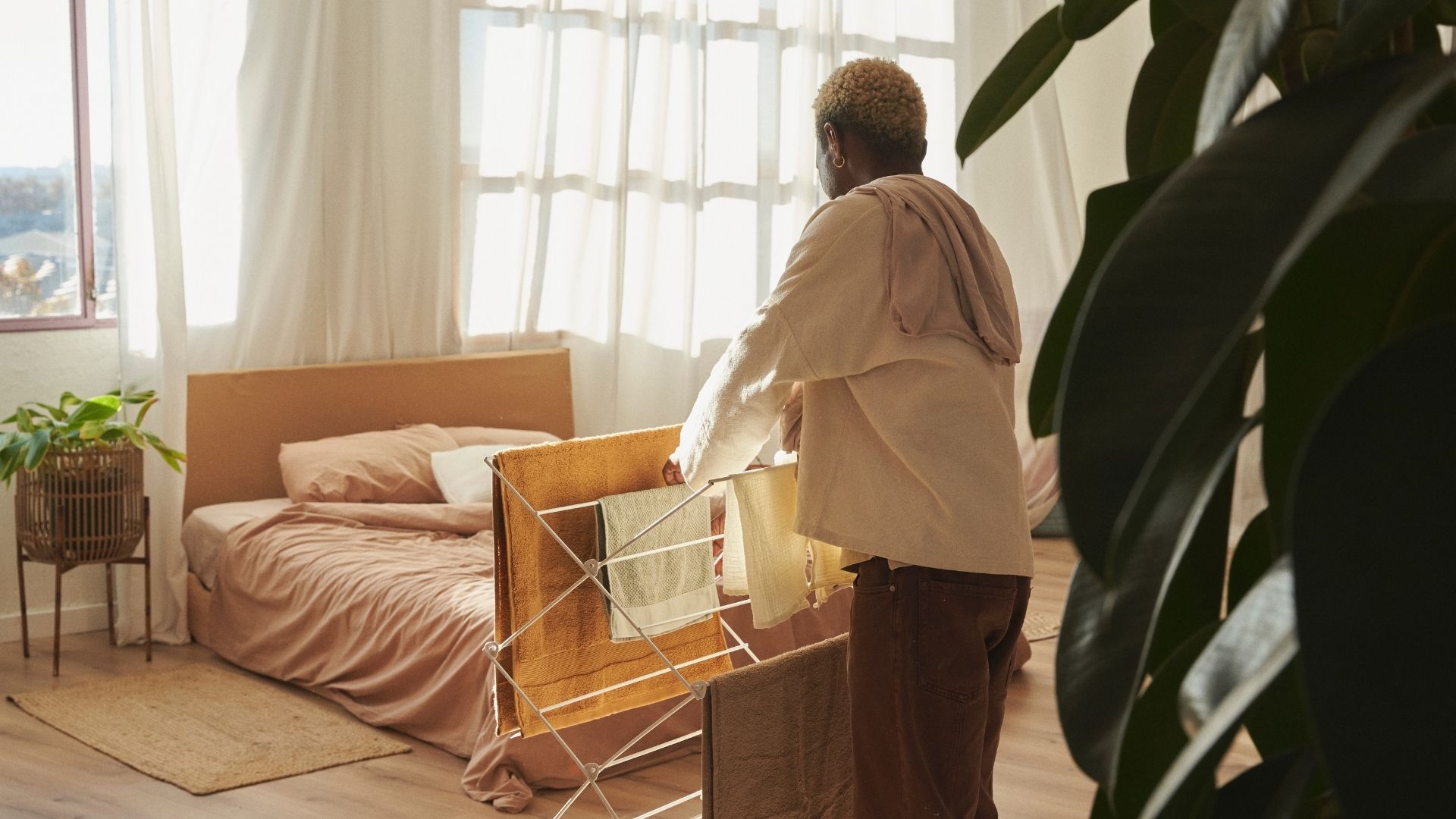 What You Can Expect From Our Skilled Nursing Facility in Longmont Hero